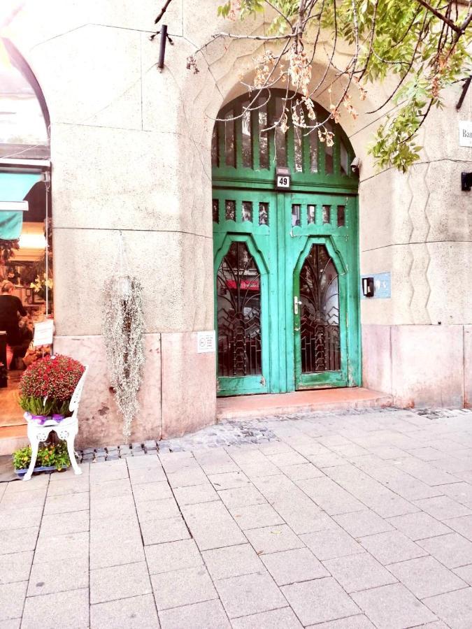 La Roberta Leilighet Budapest Eksteriør bilde